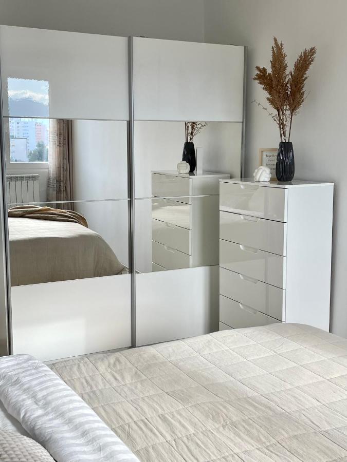 Adria Sky Appartement Rijeka Buitenkant foto